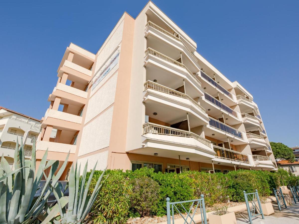 Apartment Les Platanes-4 By Interhome Сент-Максім Екстер'єр фото